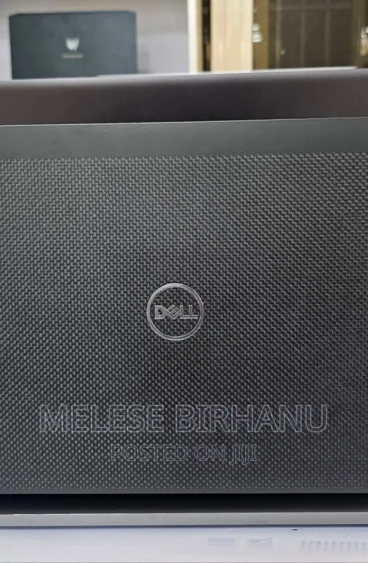 New Laptop Dell 8GB Intel Core I5 SSD 256GB
