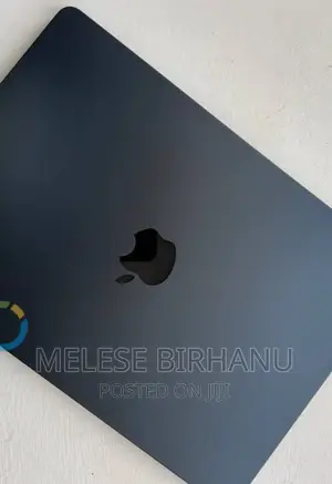 New Laptop Apple MacBook Air 2022 M2 8GB Intel Core I5 SSD 256GB