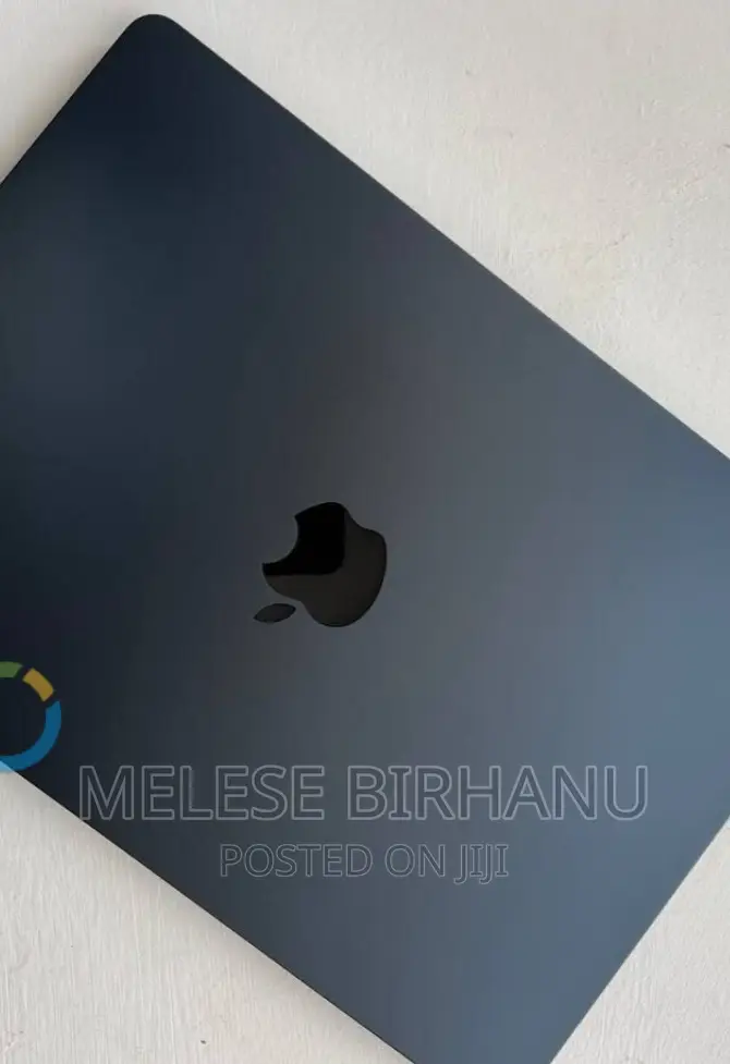 New Laptop Apple MacBook Air 2022 M2 8GB Intel Core I5 SSD 256GB