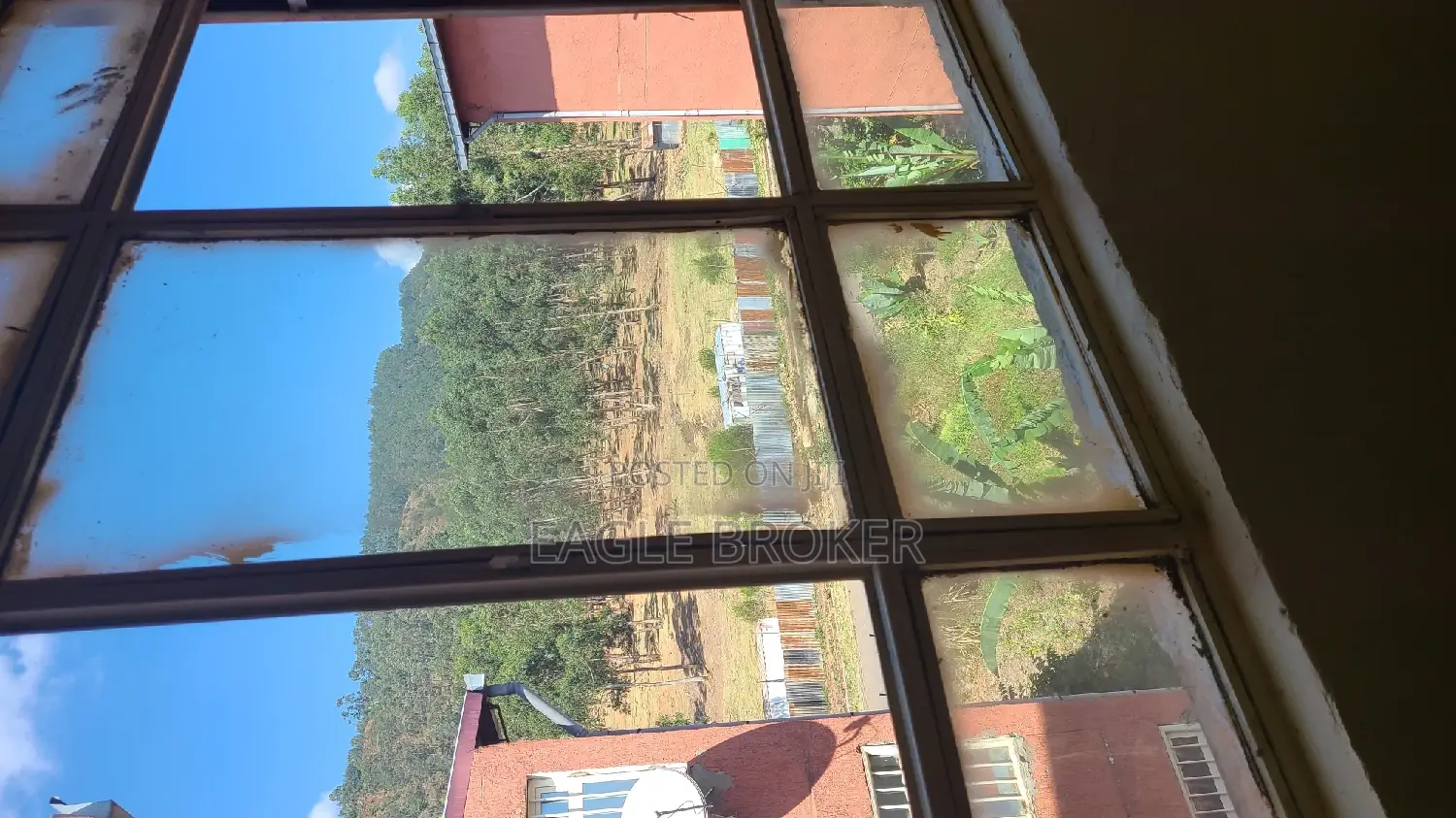 3bdrm Condo in Eagle Broker, Yeka for sale