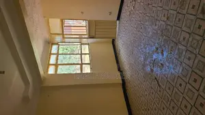 3bdrm Condo in Eagle Broker, Yeka for sale