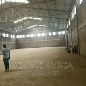 Photo - የክራይ መጋዘን ነዉ