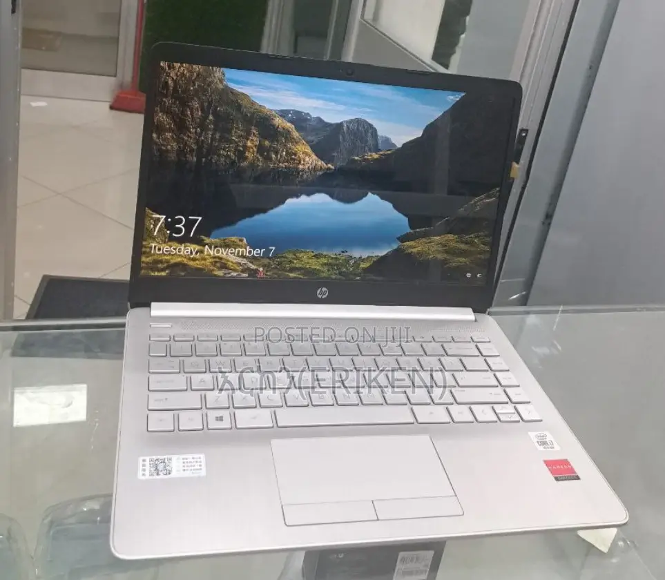 New Laptop HP Stream Notebook 16GB Intel Core i7 SSD 512GB