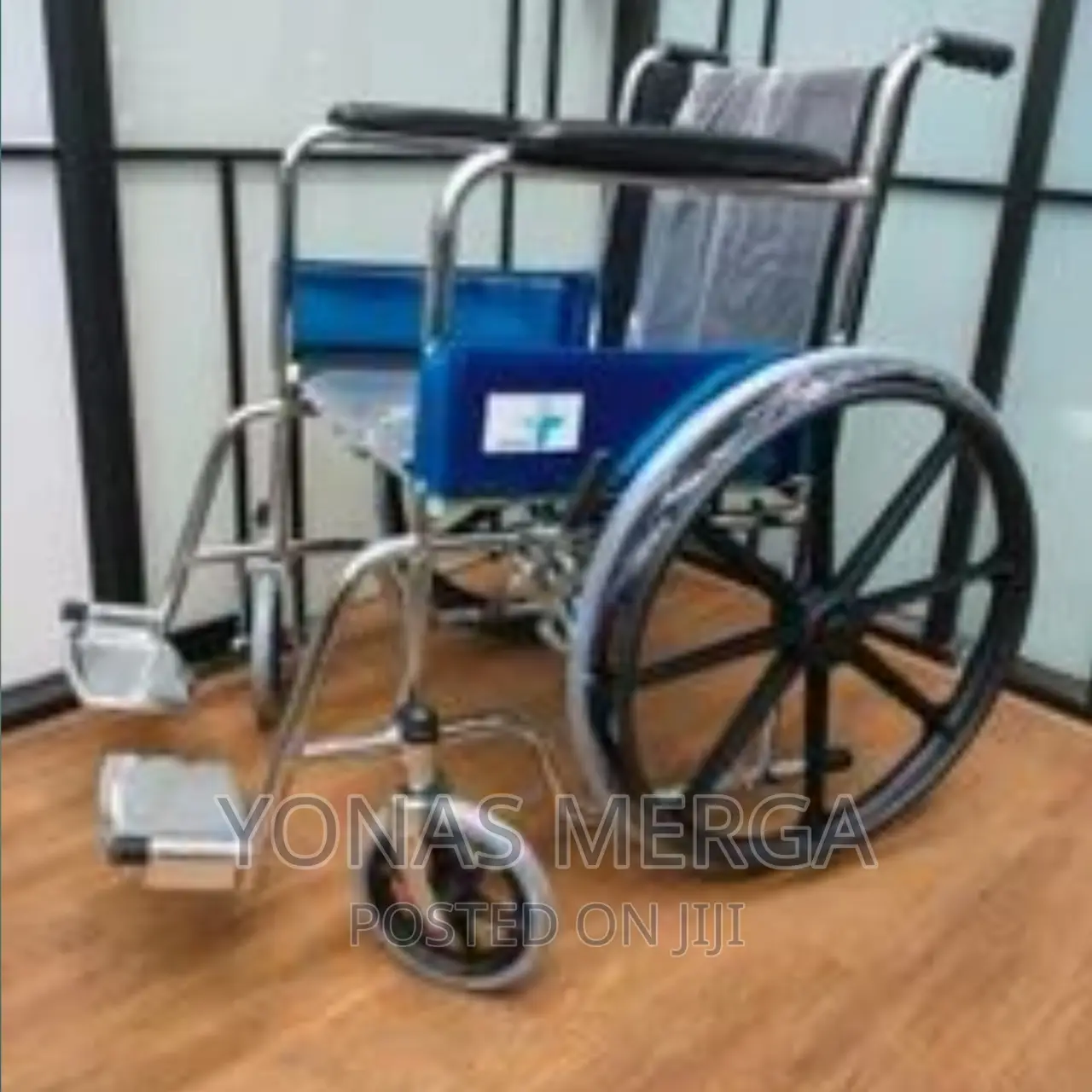 Wheelchair/Wheelchair/Wheelchair/Blacw002 Manual Wheelchair,