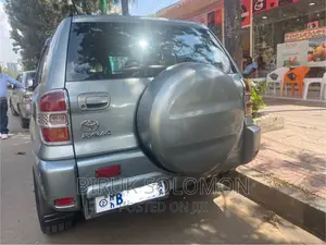 Toyota RAV4 1.8 2005