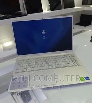 New Laptop Dell Inspiron 15 16GB Intel Core I7 SSD 512GB