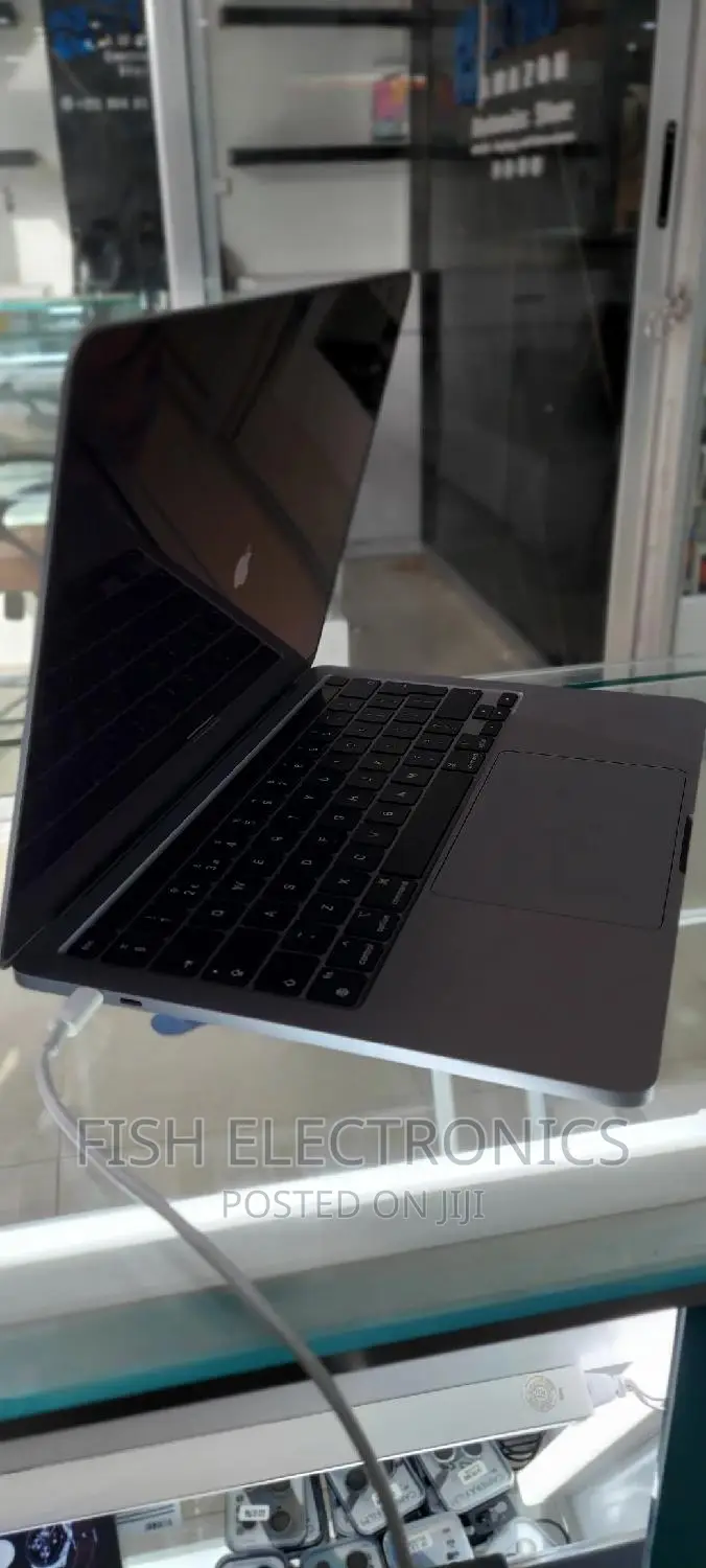 Laptop Apple MacBook Pro 2019 32GB Intel Core I7 SSD 512GB