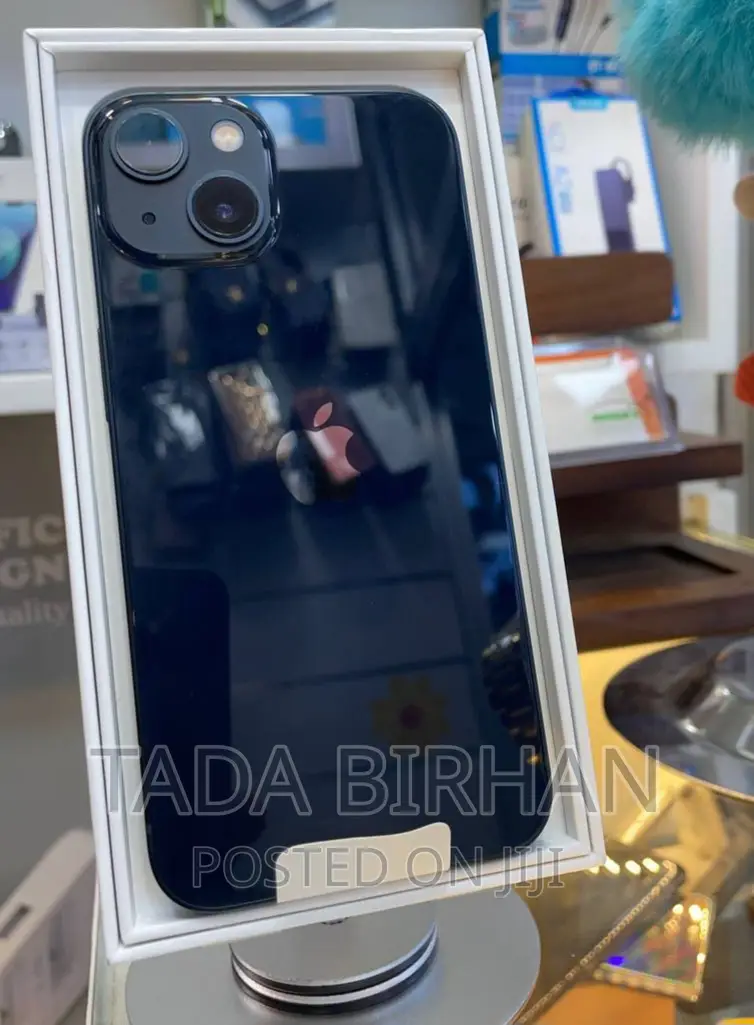 New Apple iPhone 13 256 GB Gray