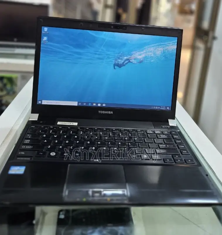 New Laptop Toshiba Portege A30 4GB Intel Core I5 HDD 500GB