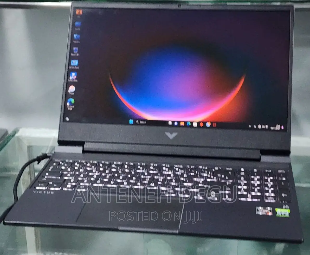 New Laptop HP Victus 16 16GB AMD Ryzen 5 SSD 512GB