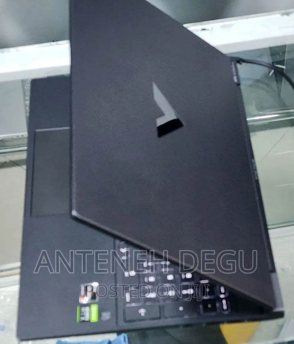 New Laptop HP Victus 16 16GB AMD Ryzen 5 SSD 512GB