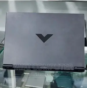 New Laptop 16GB AMD Ryzen 7 SSD 512GB