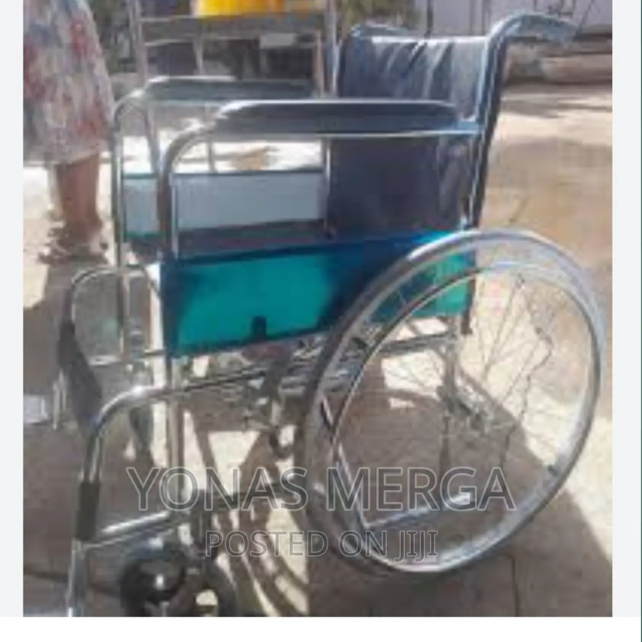 Wheelchair/Wheelchair/Wheelchair/Em Luxury Power Wheelchair