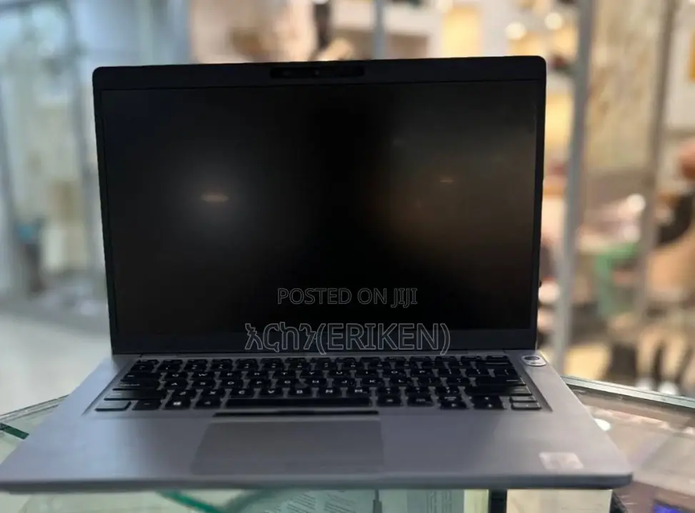 New Laptop Dell Latitude 5310 8GB Intel Core I7 SSD 256GB