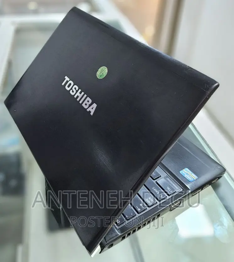 Laptop Toshiba Portege A30 4GB Intel Core I5 HDD 500GB