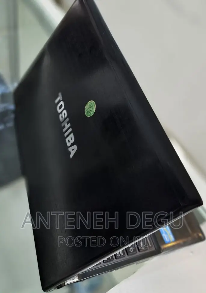 Laptop Toshiba Portege A30 4GB Intel Core I5 HDD 500GB