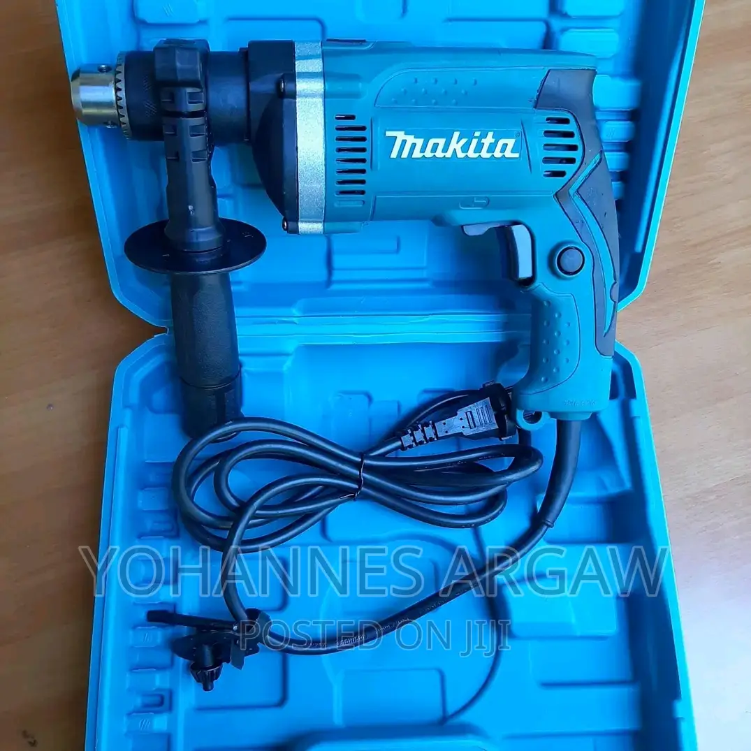 Drill Makita 710 Watt