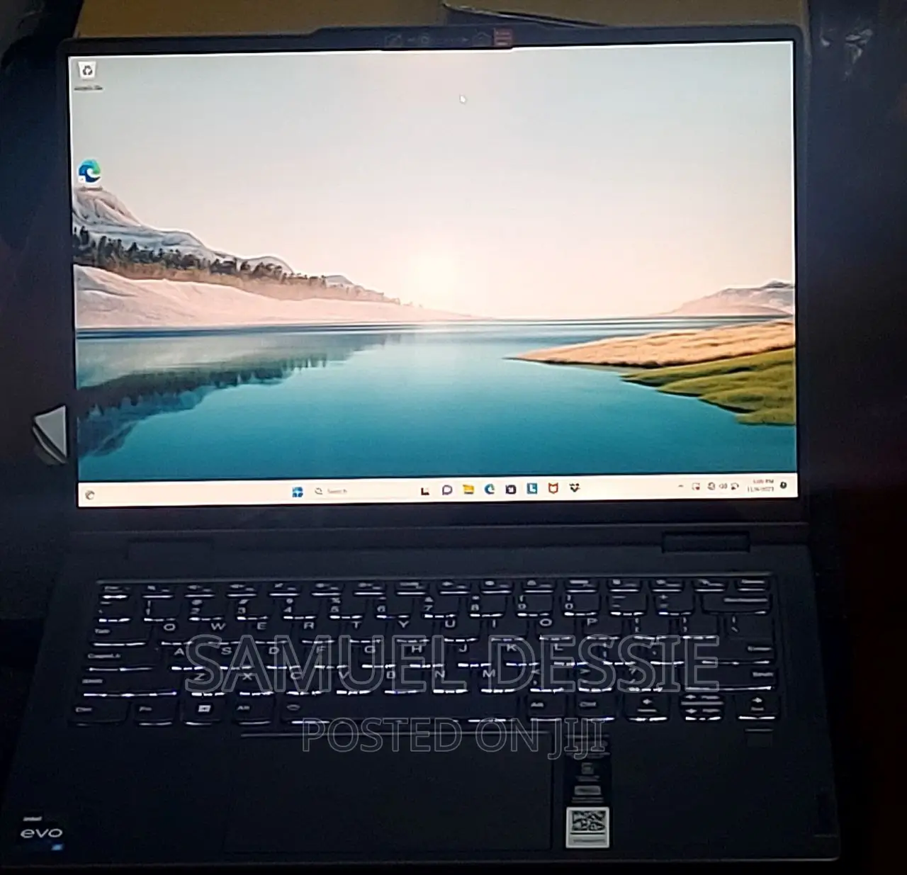 New Laptop Lenovo Yoga 730 16GB Intel Core I5 SSD 512GB