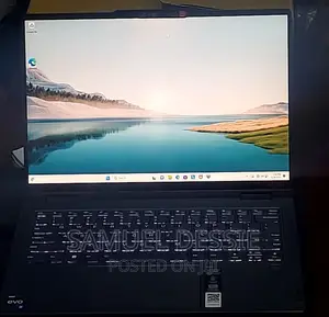 New Laptop Lenovo Yoga 730 16GB Intel Core I5 SSD 512GB