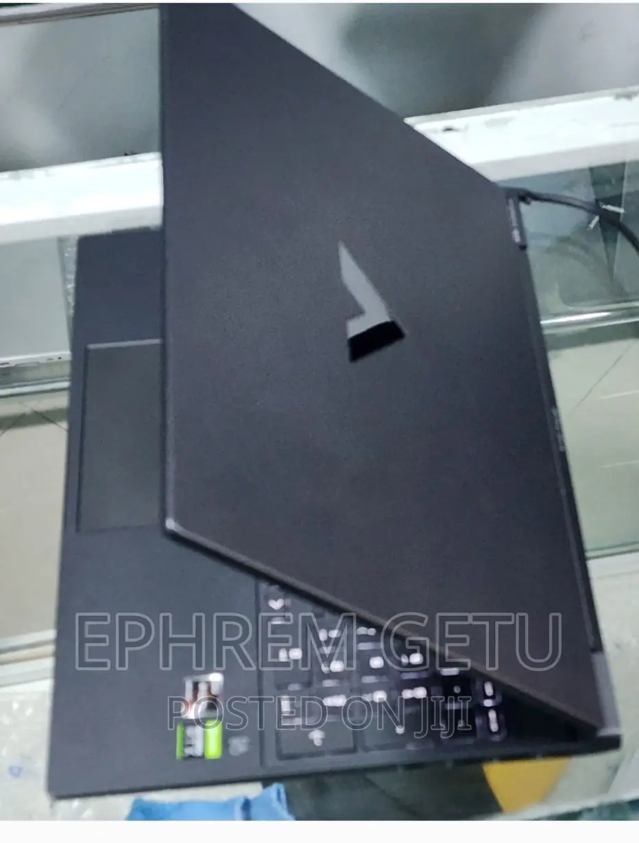 New Laptop HP Victus 16 16GB AMD Ryzen 5 SSD 512GB