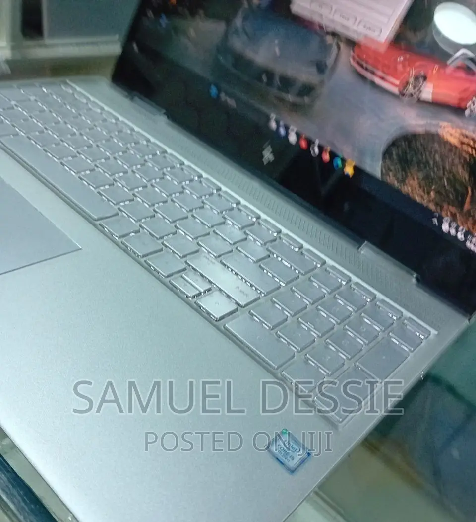 New Laptop HP Envy X360 8GB Intel Core I5 SSD 512GB