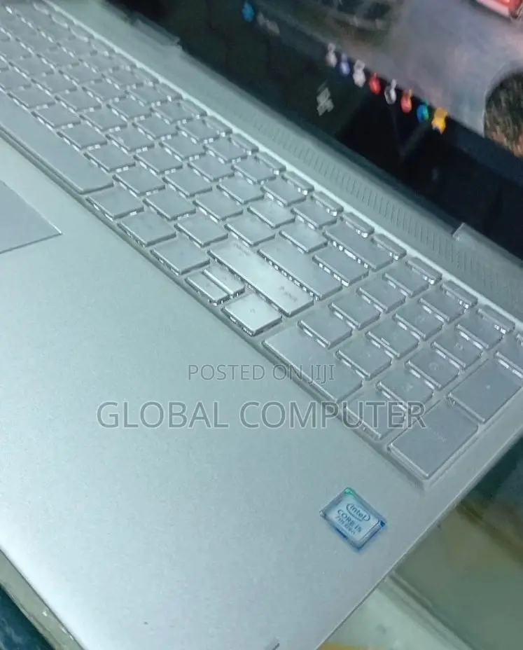 New Laptop HP Pavilion X360 13t 8GB Intel Core I5 SSD 512GB