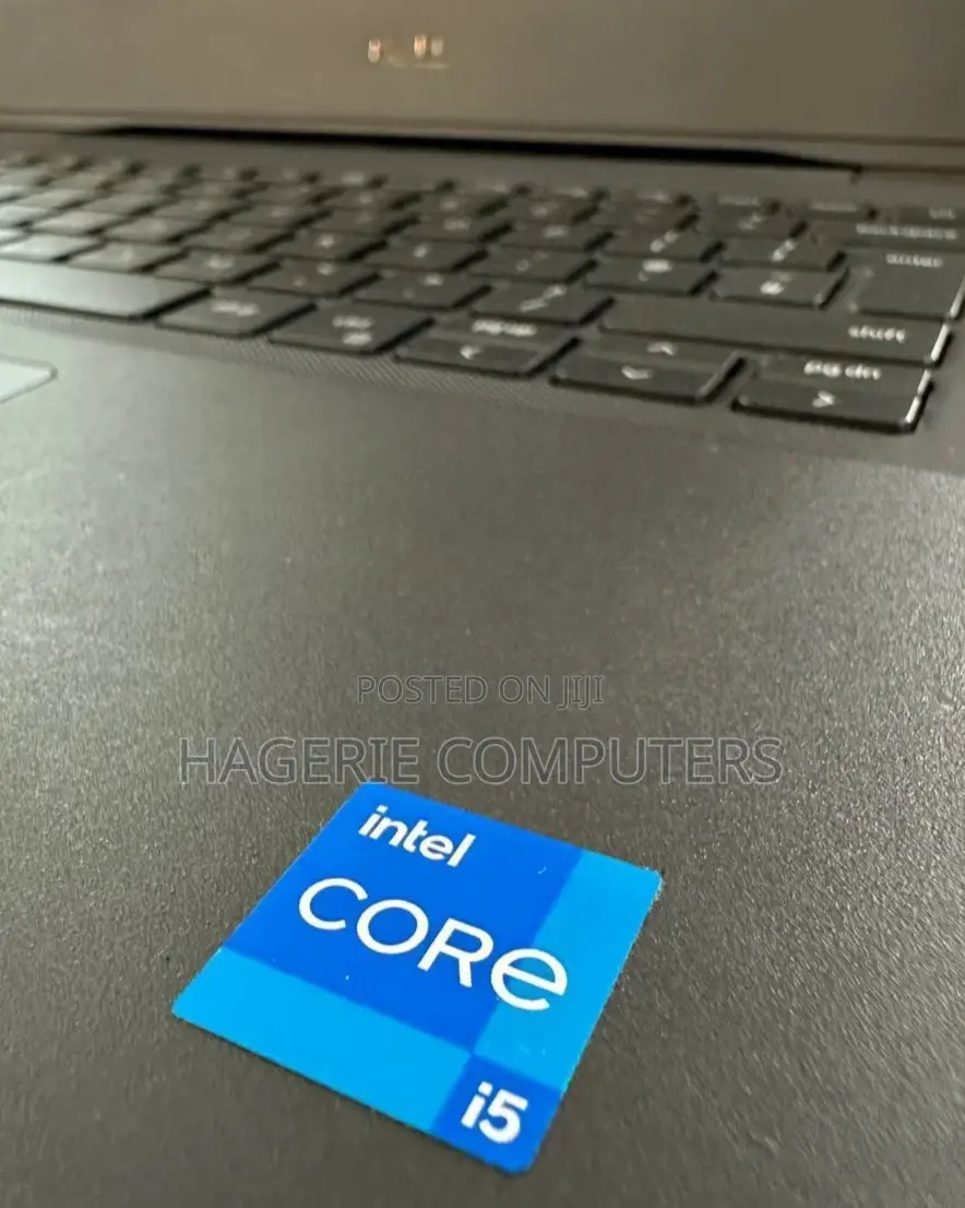 New Laptop Dell Vostro DVCI309 8GB Intel Core I5 SSD 256GB