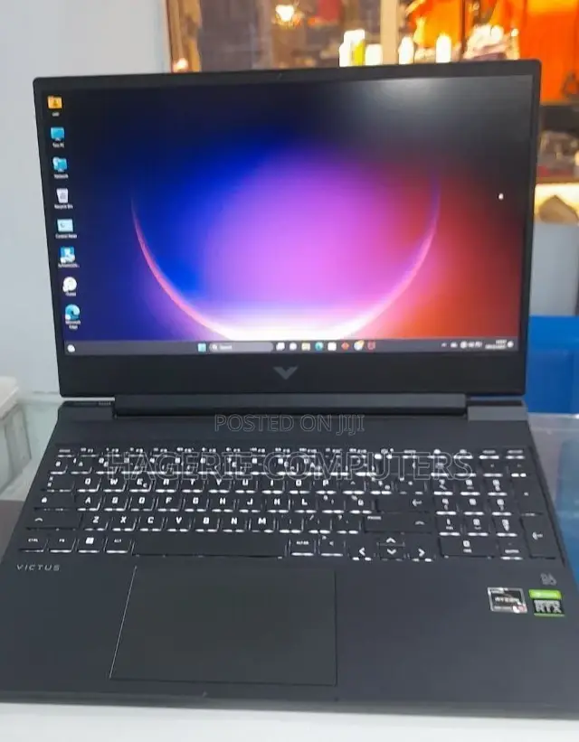 New Laptop HP Victus 16 16GB AMD Ryzen 5 SSD 512GB