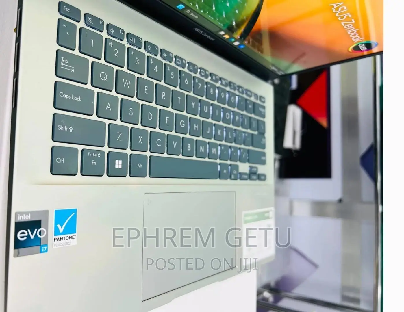 New Laptop Asus Zenbook 14 UX434 16GB Intel Core i7 SSD 512GB