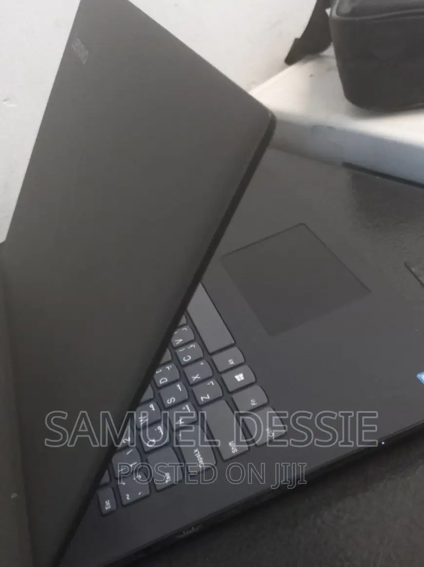 Laptop Lenovo Ideapad 3 4GB Intel Core I3 HDD 1T