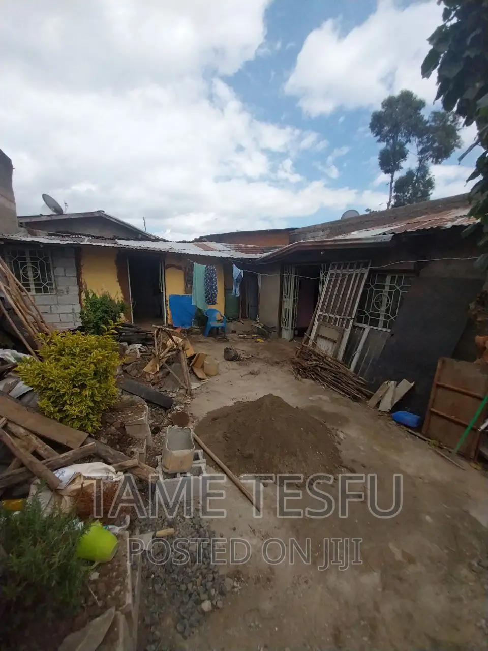 Furnished 2bdrm House in Yeka Memihirana  for sale