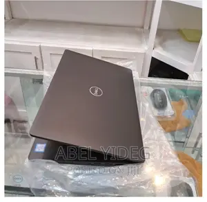 New Laptop Dell Latitude 5300 8GB Intel Core I5 SSD 256GB