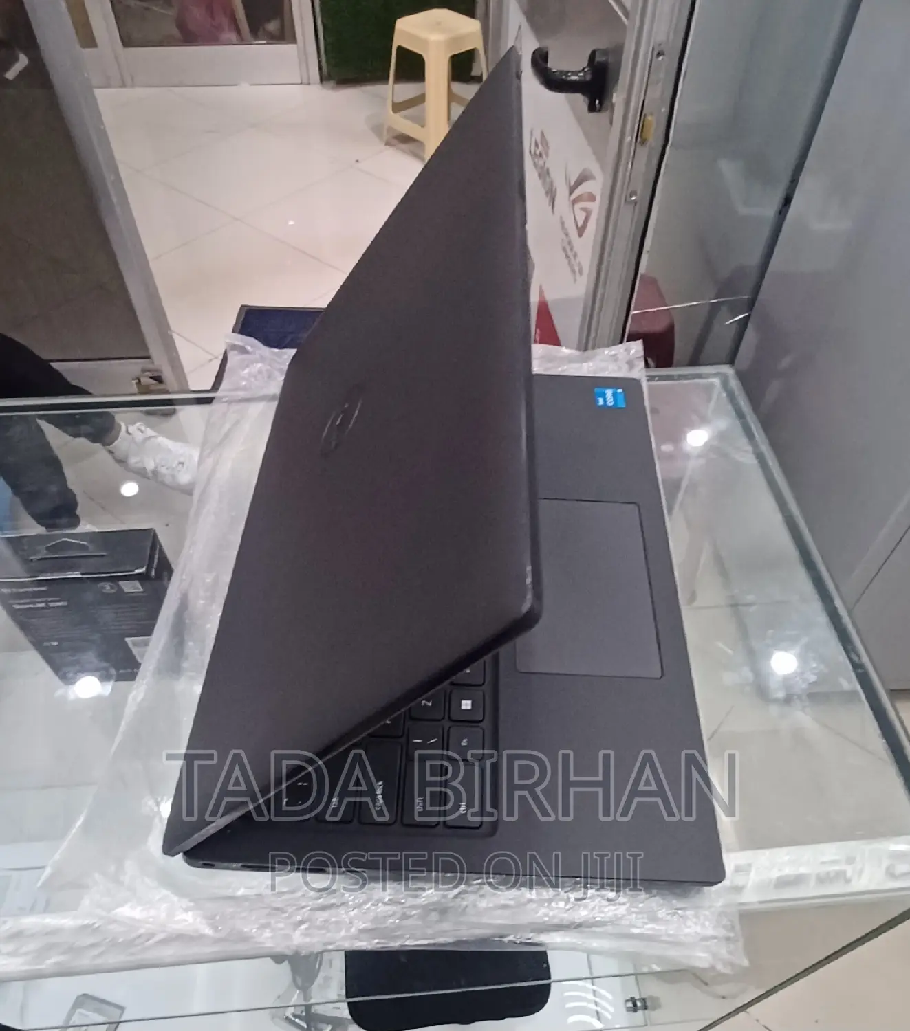 New Laptop Dell XPS 15 8GB Intel Core I5 SSD 256GB