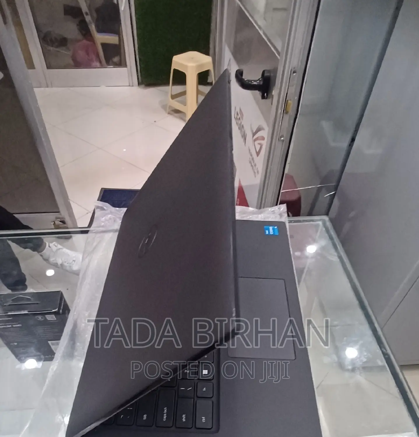 New Laptop Dell XPS 15 8GB Intel Core I5 SSD 256GB