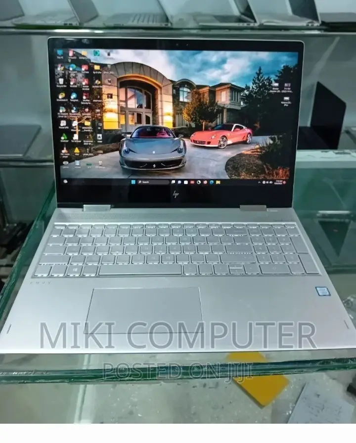New Laptop HP Envy X360 8GB Intel Core I5 SSD 512GB