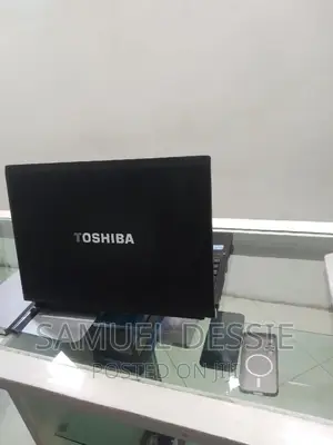 Laptop Toshiba Portege R830 4GB Intel Core I5 HDD 500GB