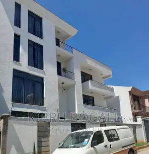 7bdrm House in Samit, Bole for sale