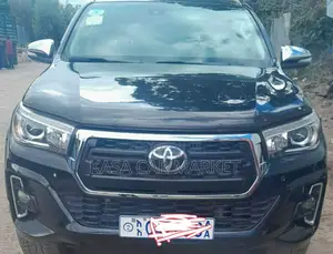 Photo - Toyota Hilux Revo Double Cab Deisel 2.8 AWD 2021 Black