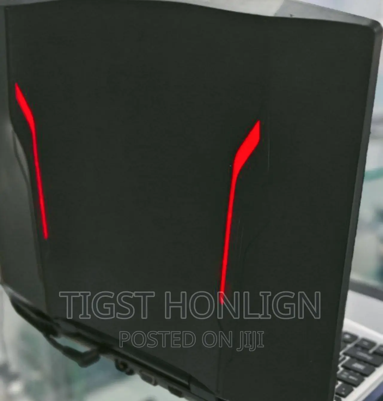 New Laptop 8GB Intel Core I5 SSD 256GB