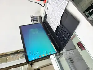 New Laptop HP Stream Notebook 8GB Intel Core I5 SSHD (Hybrid) 1T