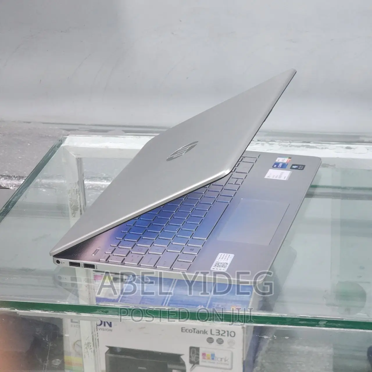 New Laptop HP Stream Notebook 16GB Intel Core I7 SSD 512GB