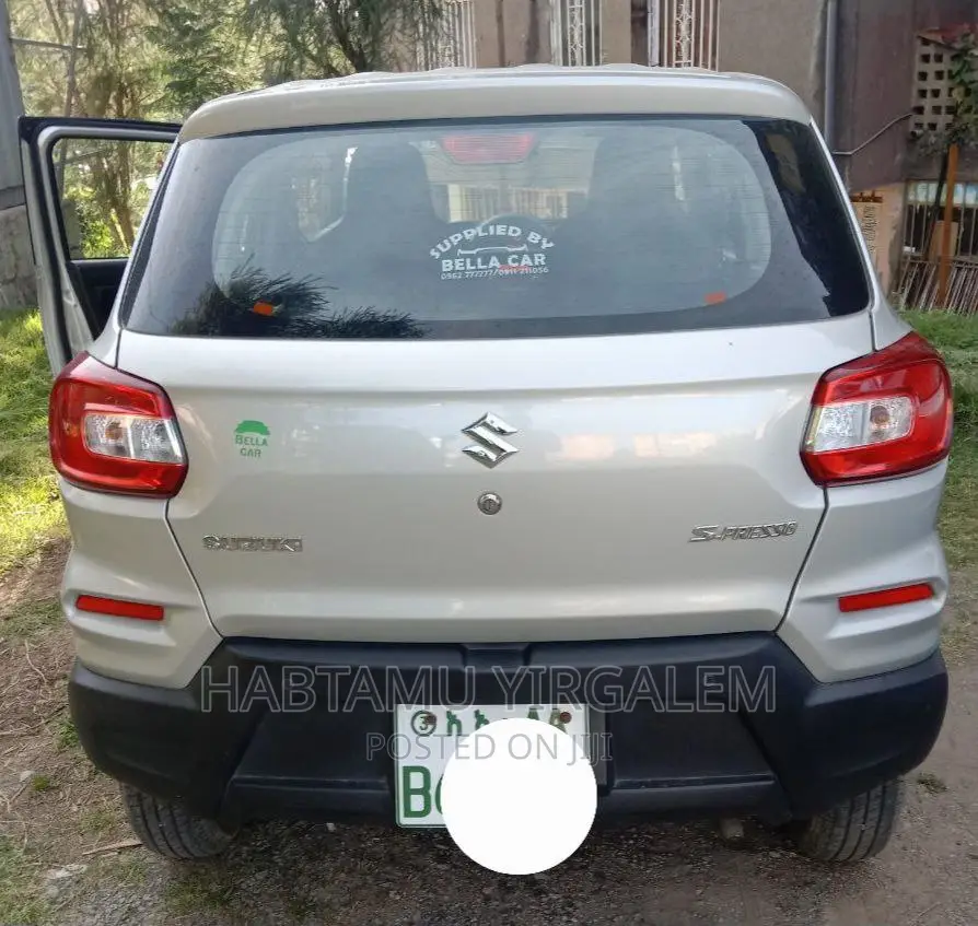 Suzuki S-Presso 2022 Silver