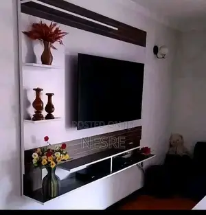 ውብ እና ማራኪ ቲቪ ስታንዶች