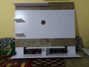 ውብ እና ማራኪ ቲቪ ስታንዶች