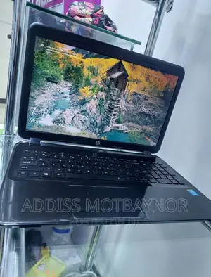 New Laptop HP Pavilion 15 8GB Intel Core i5 HDD 750GB