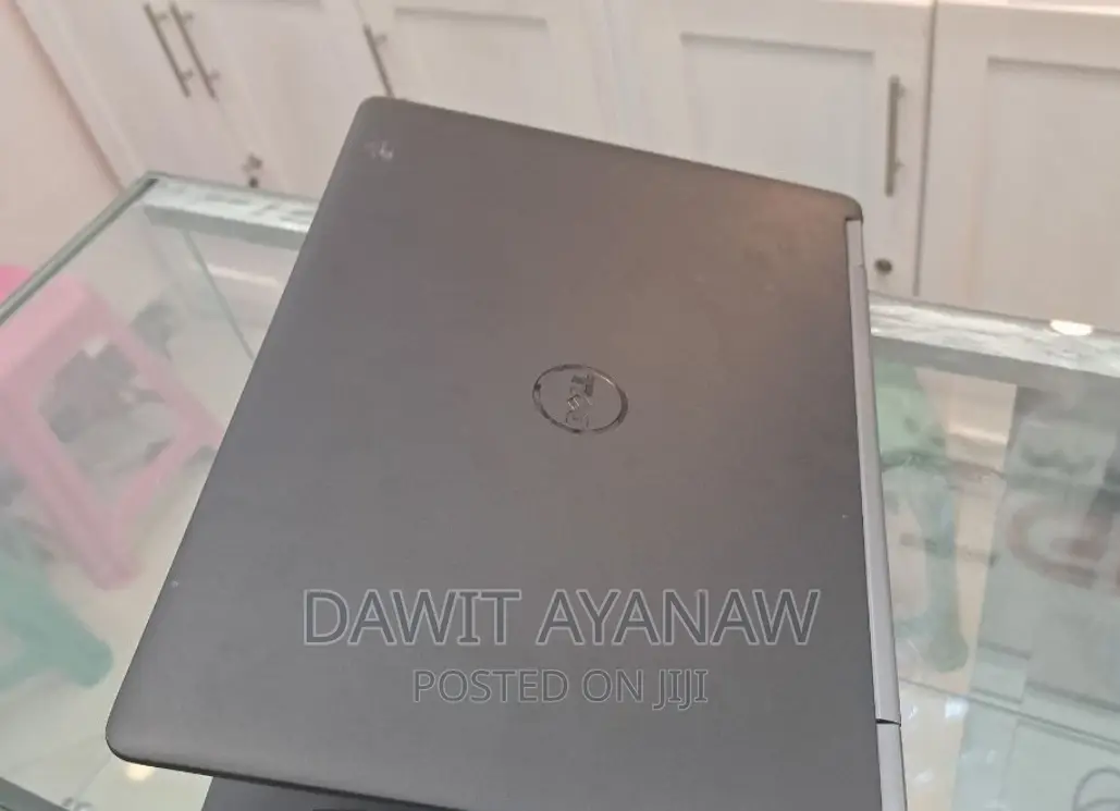 New Laptop Dell Latitude 5480 8GB Intel Core I5 SSD 256GB