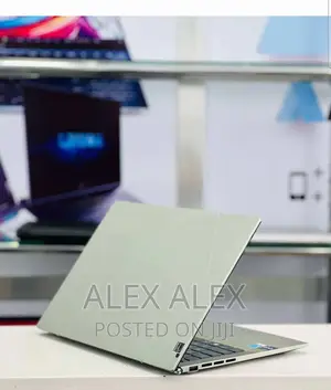 New Laptop Asus ZenBook UX31E 16GB Intel Core I7 SSD 512GB