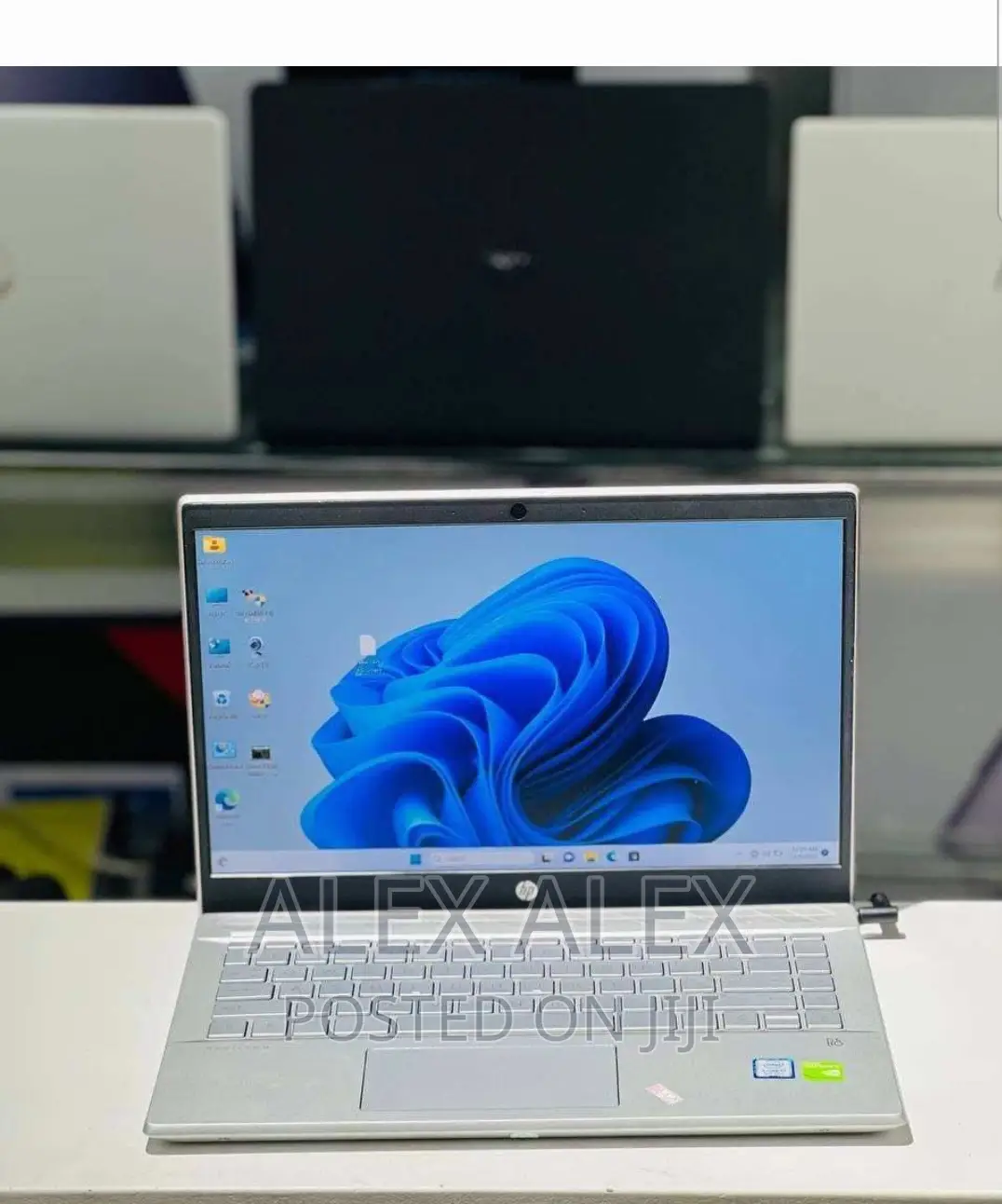 New Laptop HP Pavilion 15 8GB Intel Core I7 SSD 1T