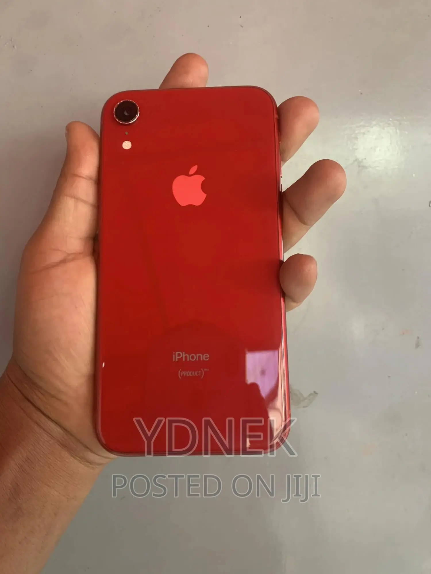 Apple iPhone XR 64 GB Red
