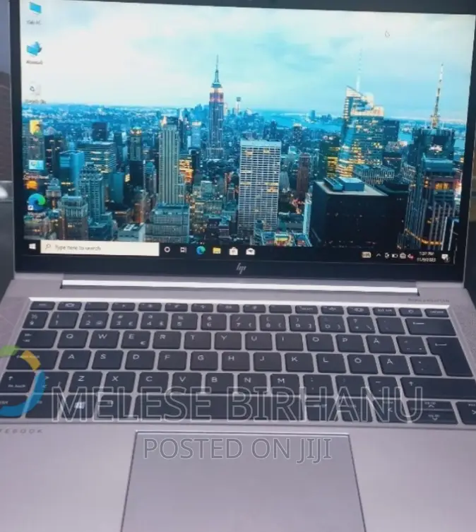 New Laptop HP EliteBook 830 G7 8GB Intel Core I5 SSD 512GB